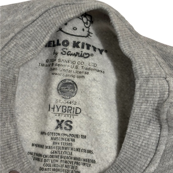Sanrio Hybrid Apparel Gray Hello Kitty Kids Sweatshirt Embroidered Spellout - Picture 4 of 8